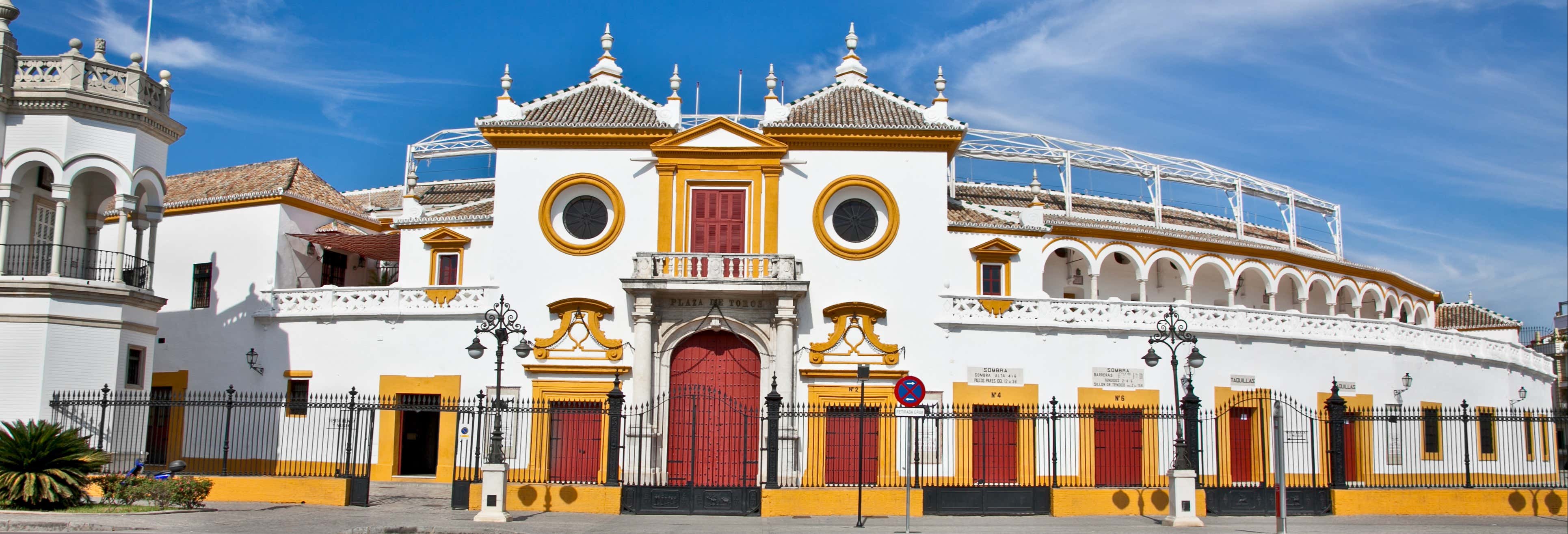 Tour por la Maestranza + Barrio de Santa Cruz