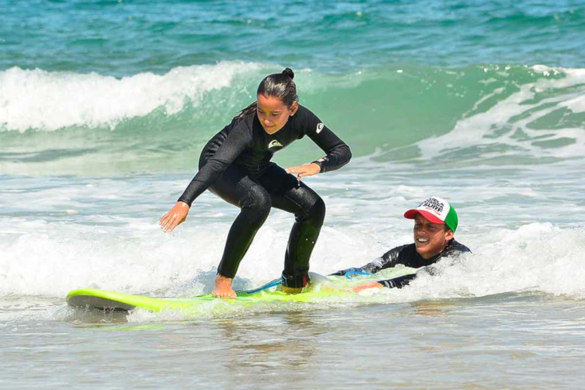 Curso de surf en Somo