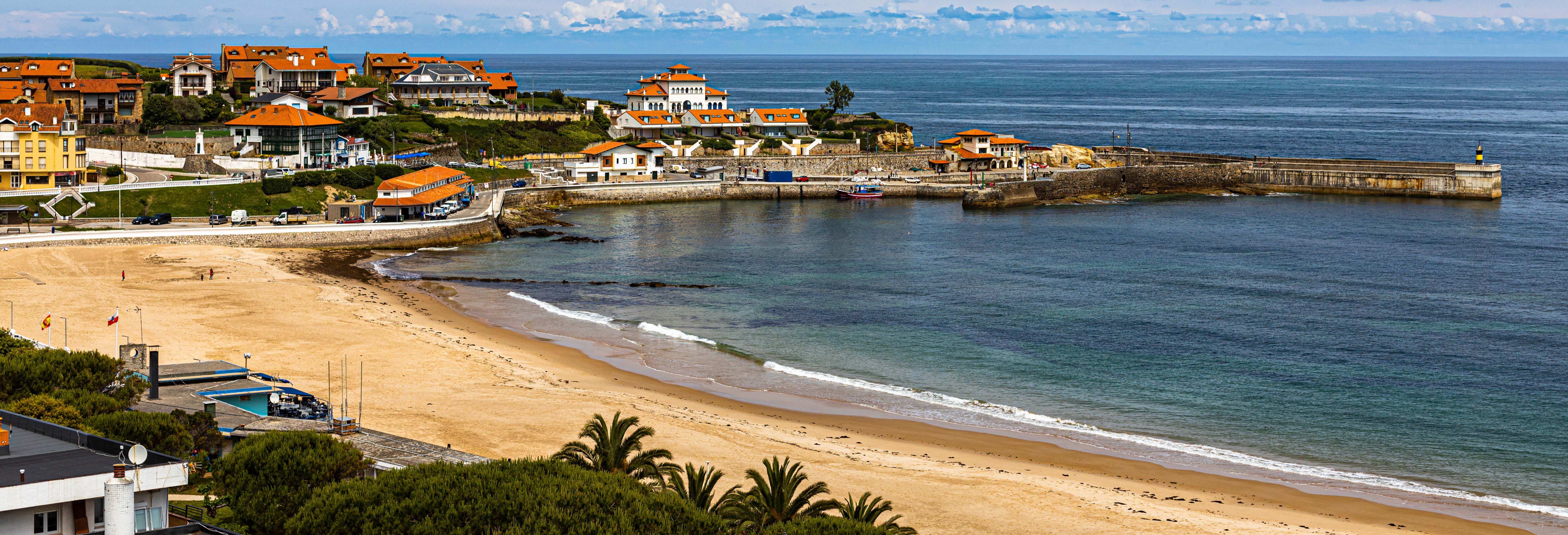 Excursión a Comillas y Capricho de Gaudí