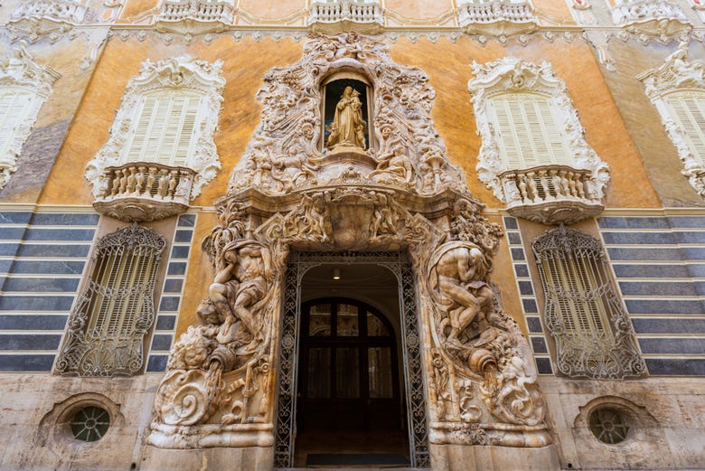 Fachada do palácio do Marqués de Dos Aguas