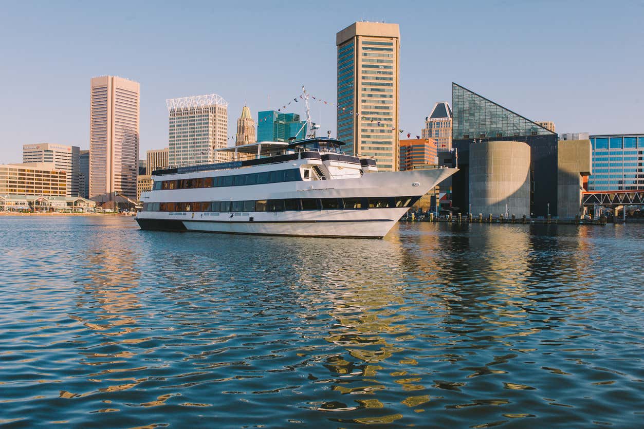 Paseo en barco por el puerto de Baltimore
