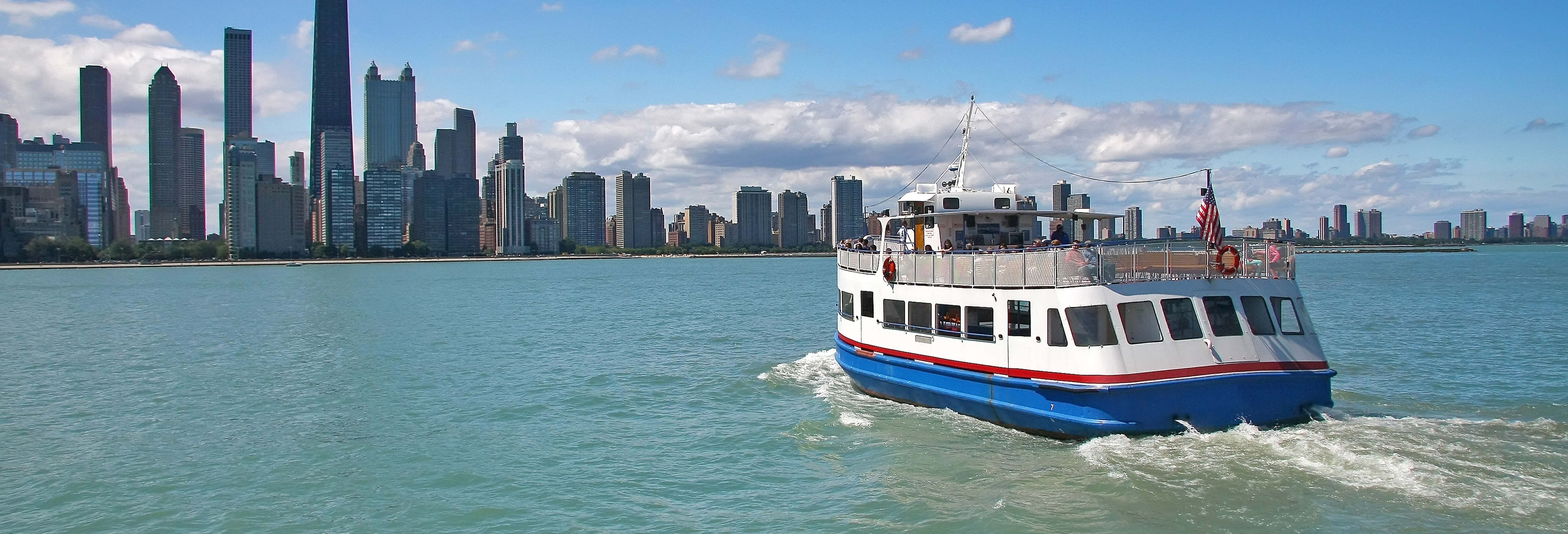 Paseo en barco por el Lago Michigan desde Chicago