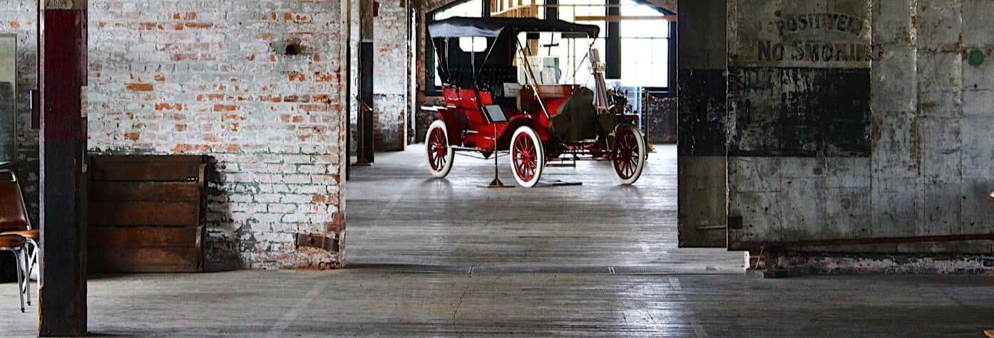 Entrada a la planta Ford Piquette Avenue