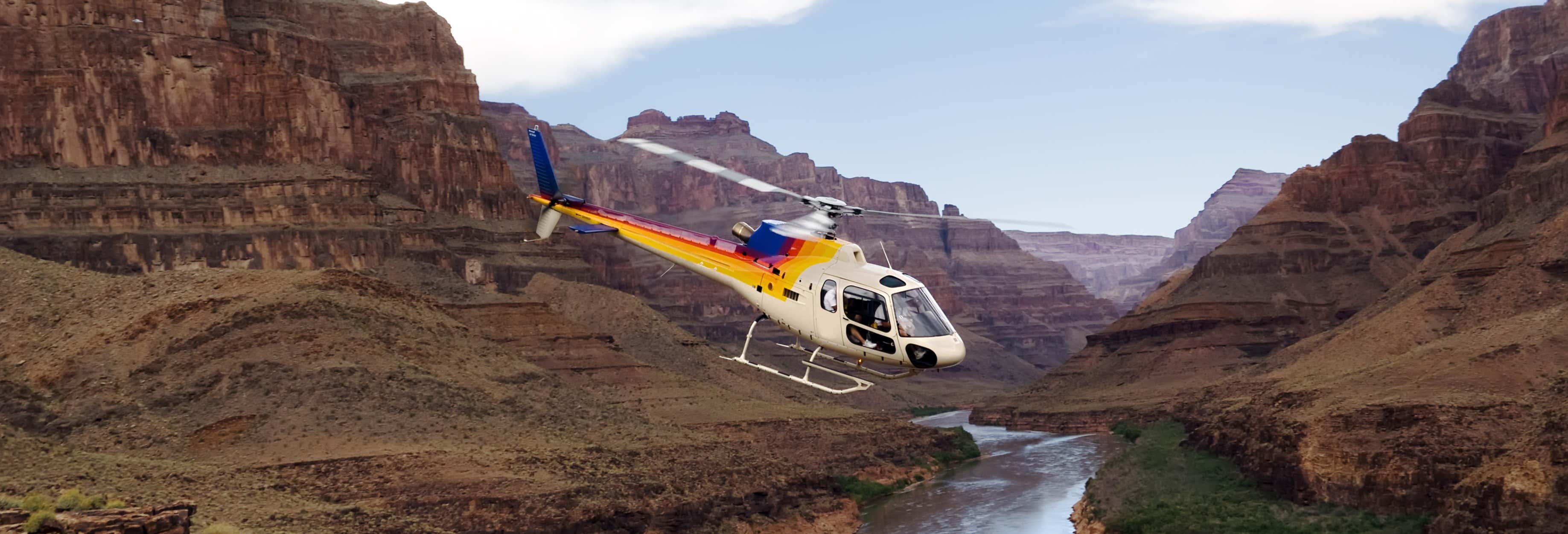 Grand Canyon Ticket + Helicopter and Boat Ride