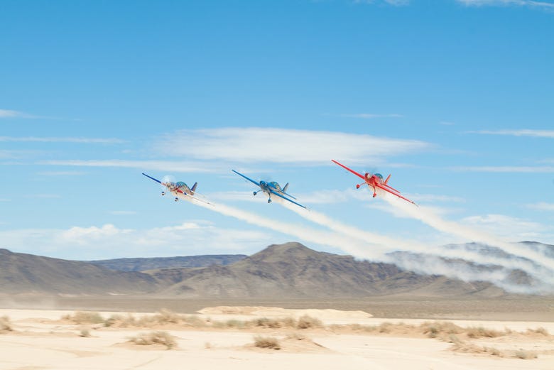 Acrobatics in the combat plane