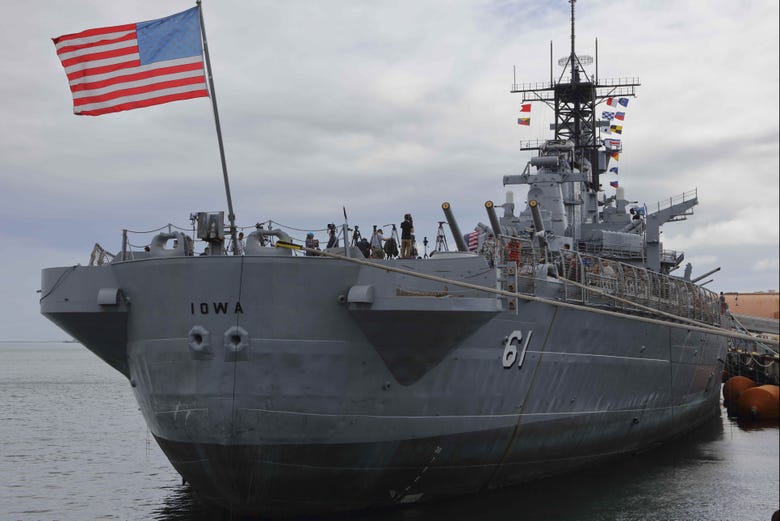 Navio USS Iowa