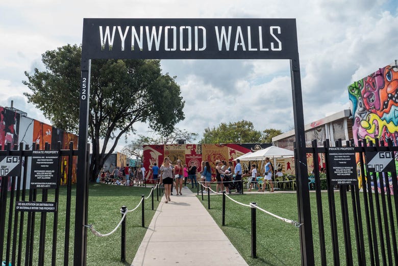 Entering Wynwood Walls