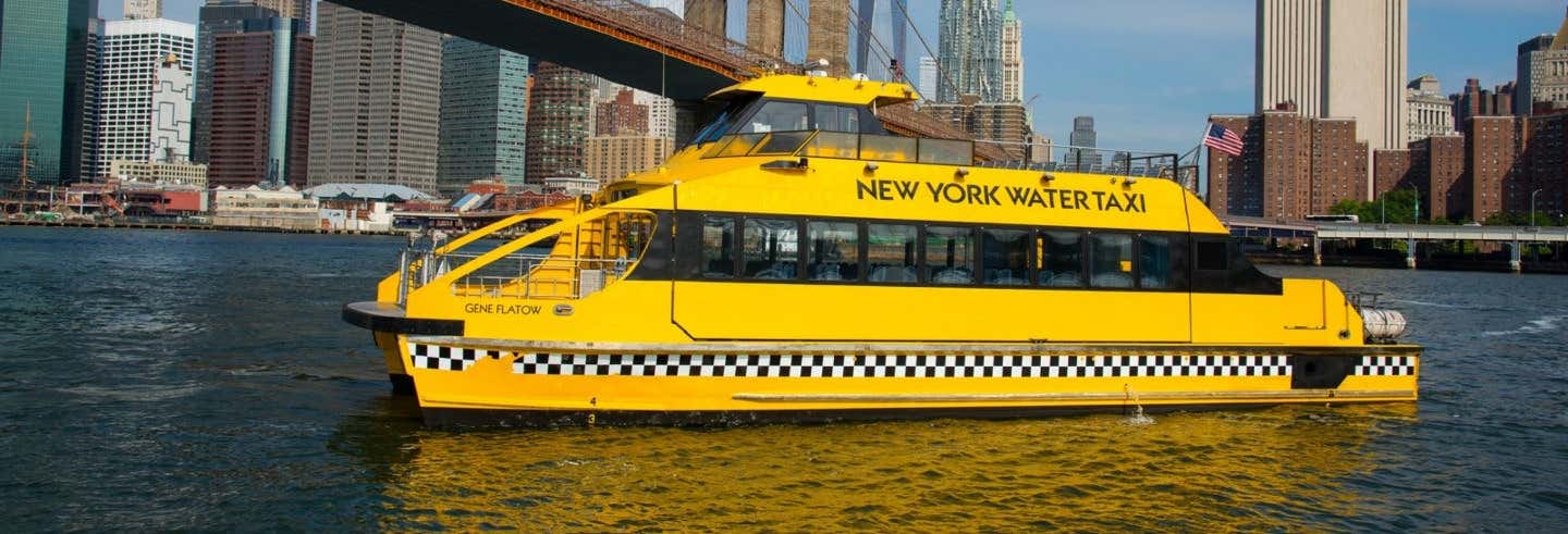 Barco turístico de Nueva York