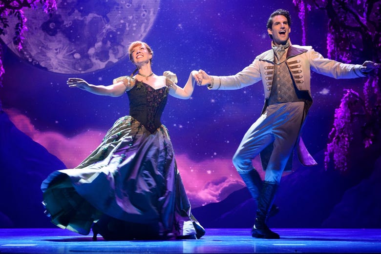 Un momento del musical Frozen en Broadway