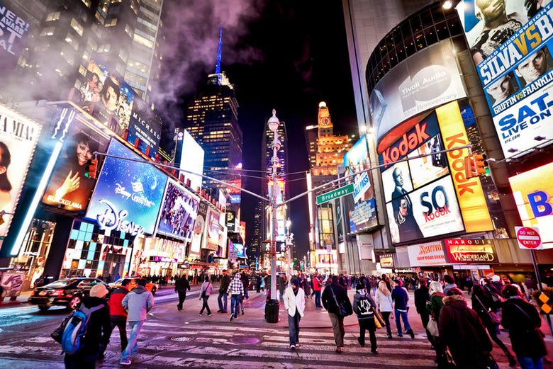 Ambiance de nuit à Times Square