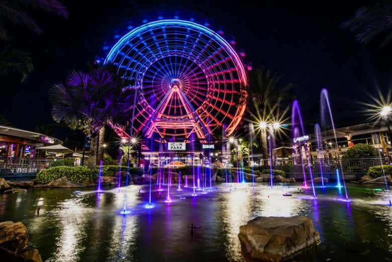 Entrada a la noria The Wheel en ICON Park Orlando Disfruta Miami