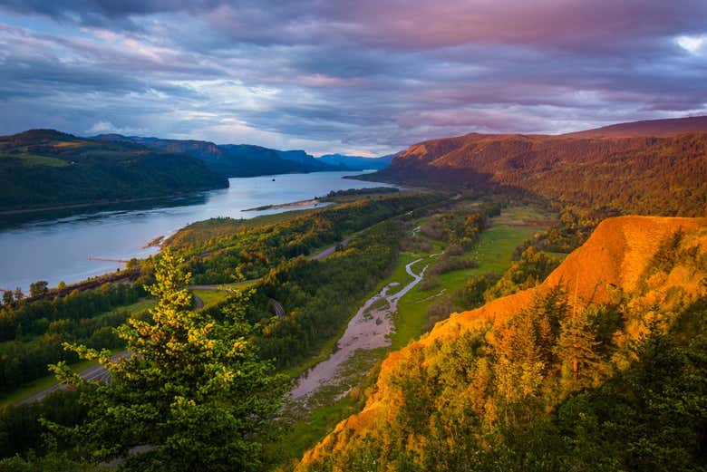 Columbia River - Columbia River