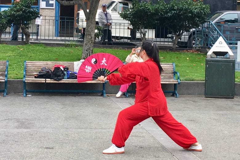 Danse chinoise à Chinatown