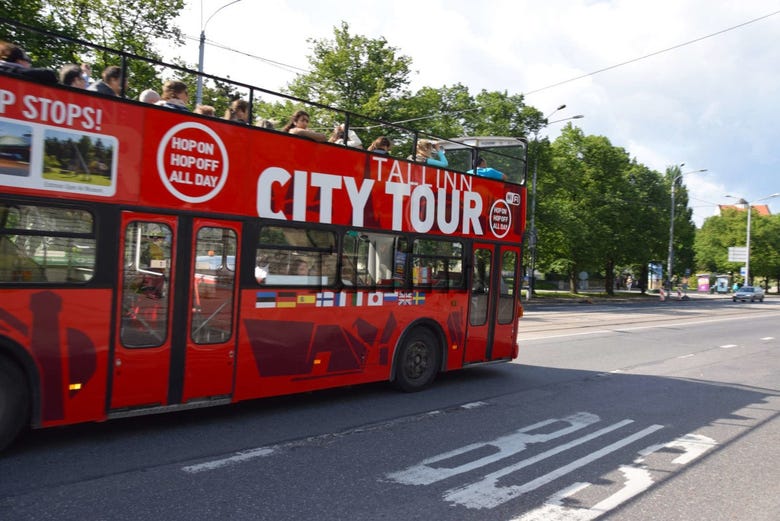 Autobús turístico de Tallin 