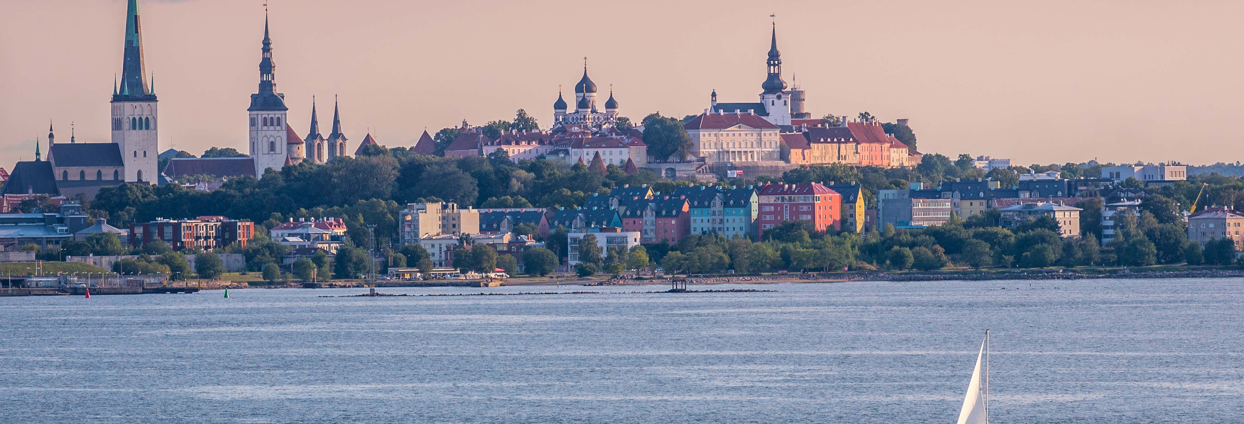 Paseo en barco por la bahía de Tallin