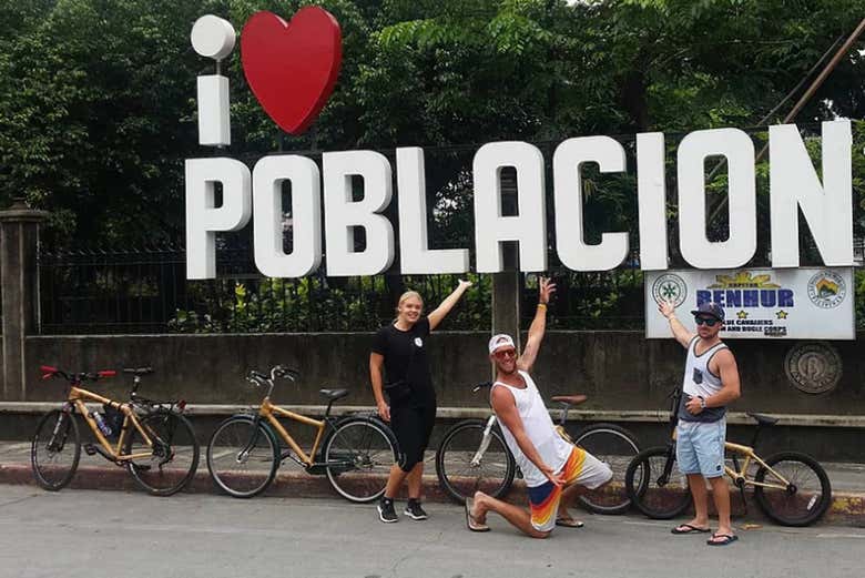 Tour del quartiere di Poblacion di Manila in bicicletta di bambù