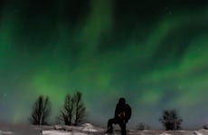 Visite à la découverte des aurores boréales en raquettes à neige
