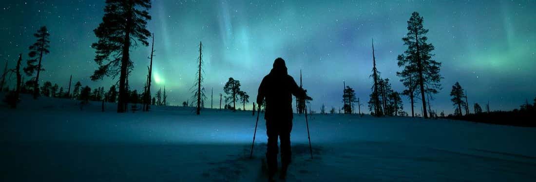 Tour de la aurora boreal en raquetas de nieve