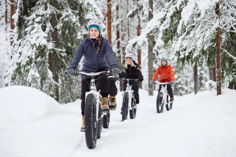Cycling around the Pyhä-Luosto National Park