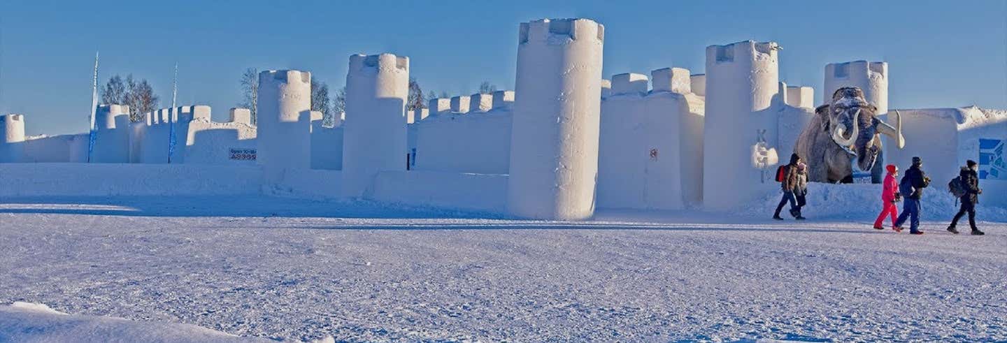 Excursão ao castelo de neve de Kemi