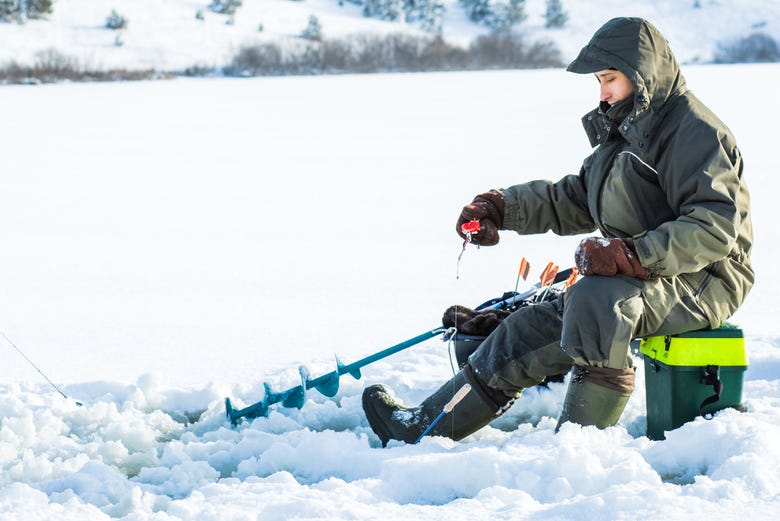 Pesca sul ghiaccio a Rovaniemi