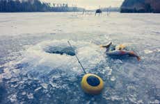 Passeggiata con racchette da neve + Pesca sul ghiaccio