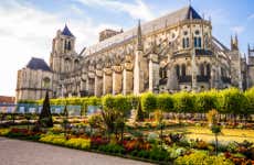Ingresso da Catedral de Bourges