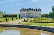 Entrada al castillo de Champs-sur-Marne sin colas
