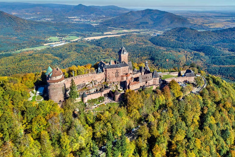 Vista aérea del Castillo de Haut-Koenigsbourg