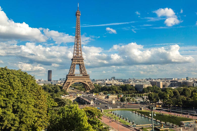 Torre Eiffel, el icónico monumento de París