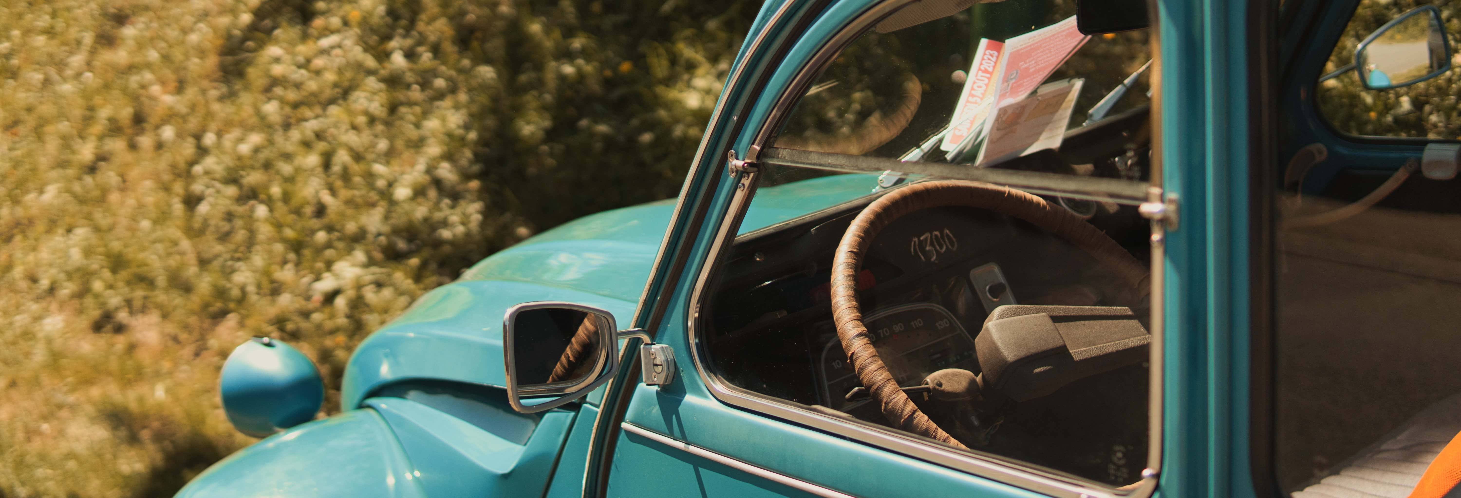 Visite en Citroën 2CV dans Lille
