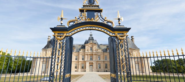 Entrada al palacio de Maisons-Laffitte