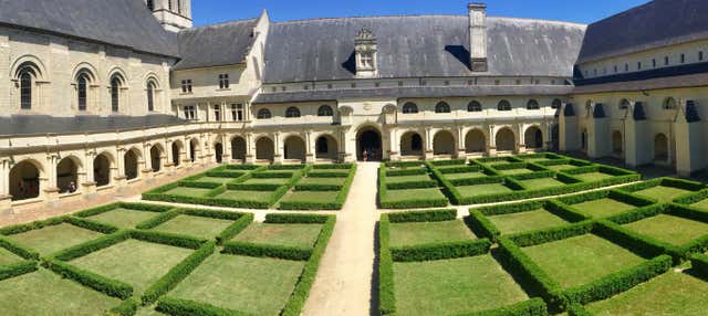 Excursão a Saumur e Fontevraud