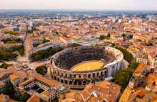 Tour privado por Nimes con guía en español