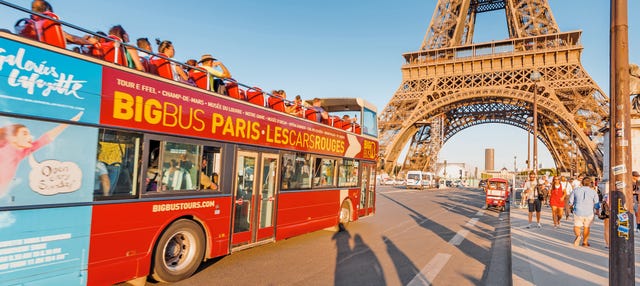 Paris Hop On Hop Off Bus