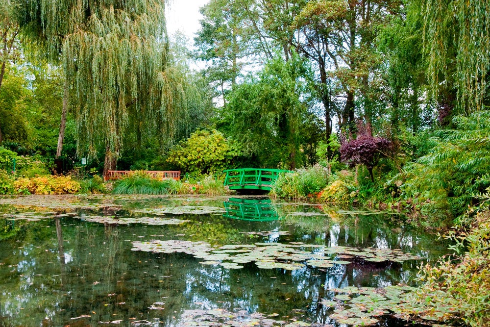 Claude Monet S House And Gardens In Giverny Guided Tour From Paris