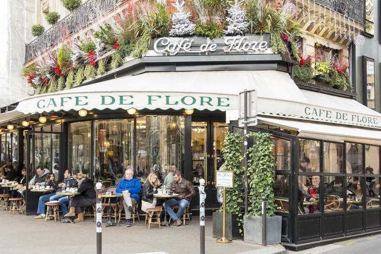 Le café de Flore dans Saint-Germain