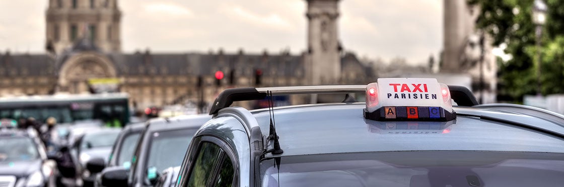 Táxis em Paris