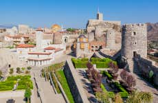 Excursión a Borjomi, Vardzia y el castillo de Rabati