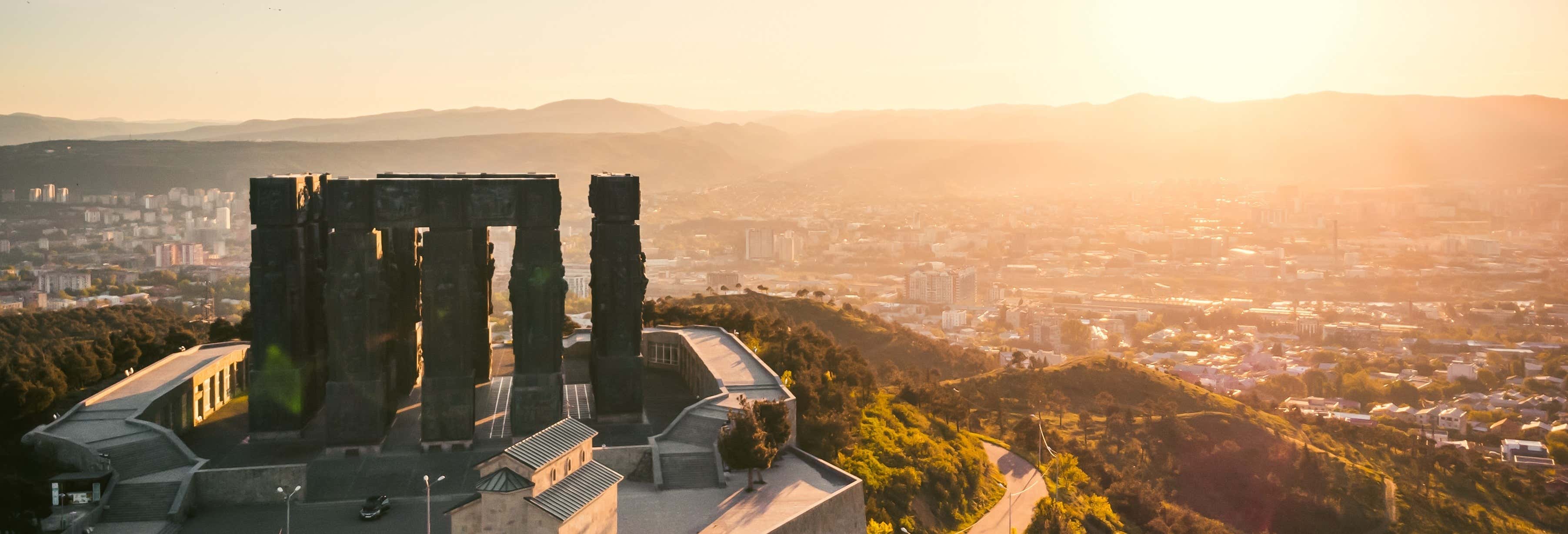 Tour alternativo privado por Tiflis