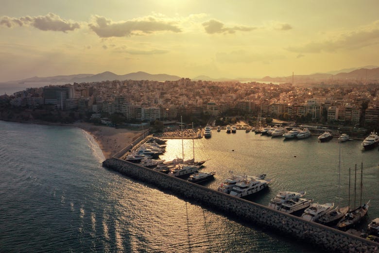 Le port d'Athènes Marina Zeas