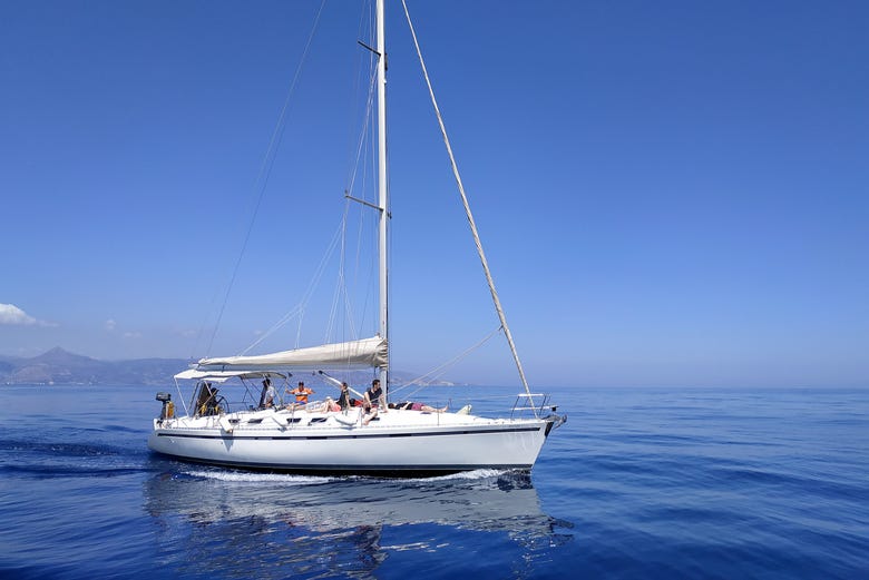 Naviguez sur les eaux de Crète