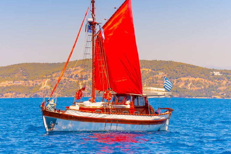Un bateau traditionnel grec, le kaiki