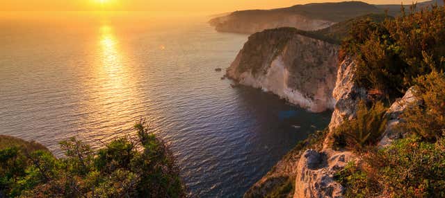 Crucero con avistamiento de tortugas + Atardecer en Zante