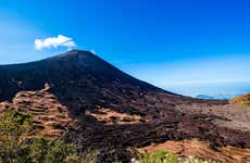 Excursión al Volcán Pacaya y las termas de Kawilal