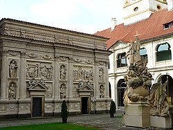 Casa de la Virgen María en El Loreto