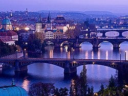 Puentes de Praga sobre el Moldava