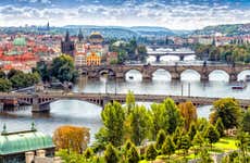 Tour de 4 días por Viena y Praga