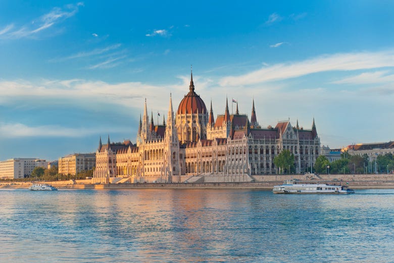 Parlamento di Budapest dalla collina di Buda