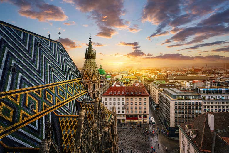 Vista aérea de Viena desde el tejado de la catedral